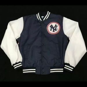 NEW YORK YANKEES VINTAGE FANIMATION CHALK LINE JACKET, MEDIUM. STARTER